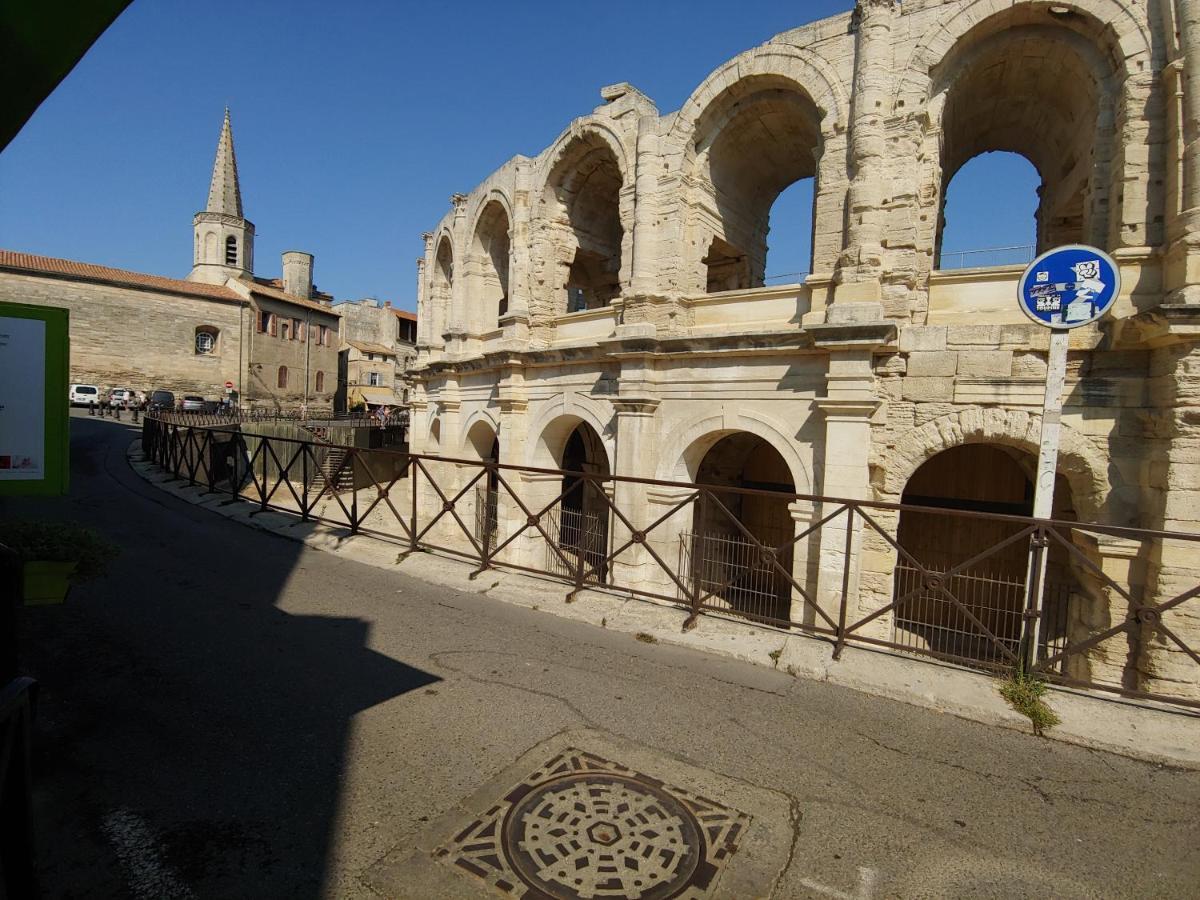 Charmante Maison Arlesienne A L'Ombre Des Arenes, De 2 A 5P Экстерьер фото